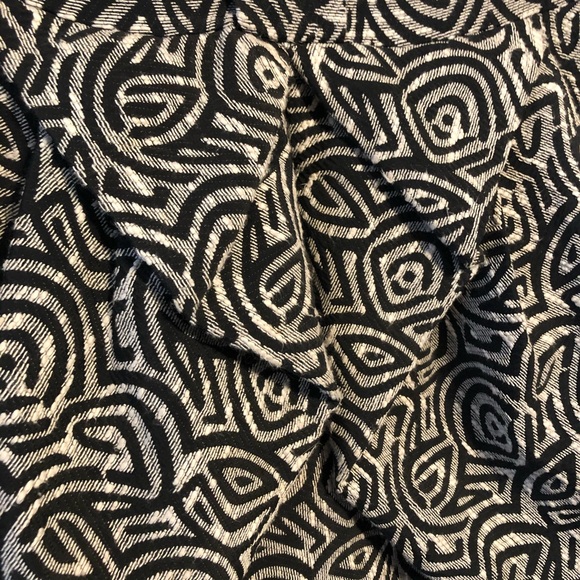 Eva Franco black white ruffled bubble skirt size 0 - Picture 2 of 8